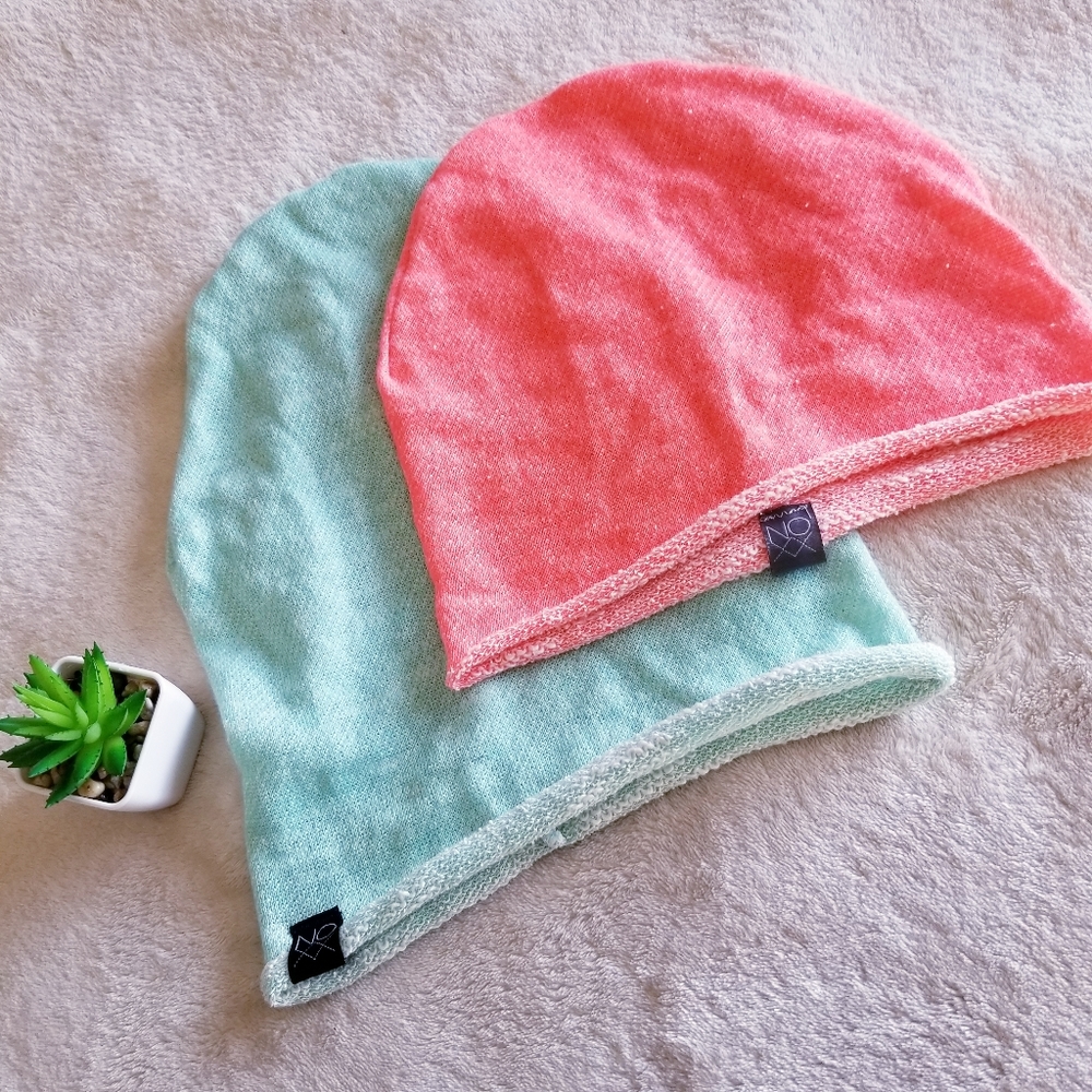 🌻3/$20 2️⃣ -Pack soft terry beanies🌿